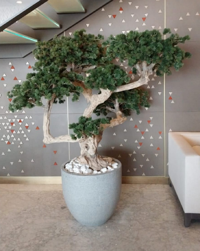 Artificial bonsai trees